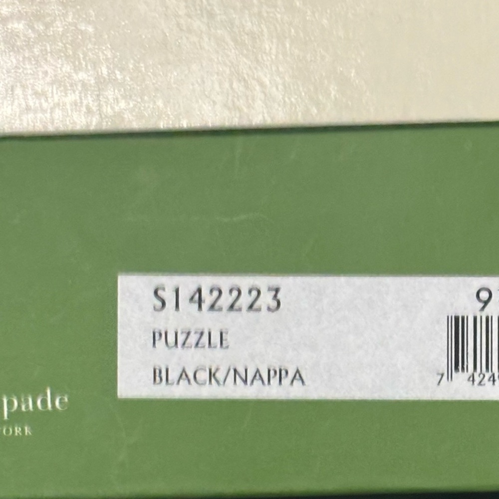 Kate Spade Green and Cream Box